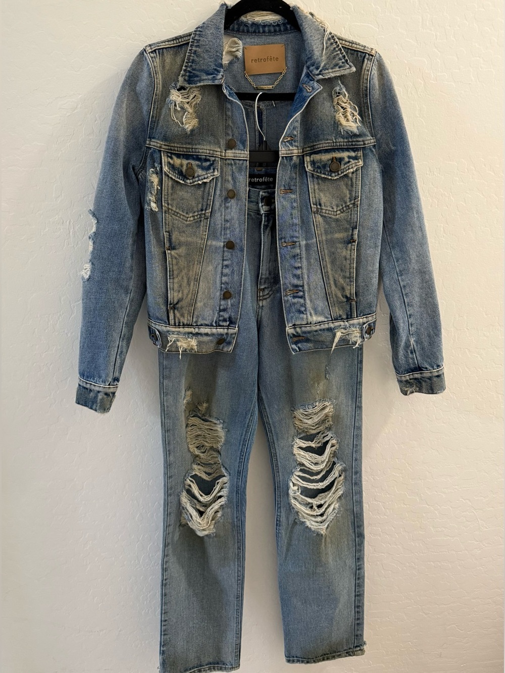 RETROFÊTE NEW Distressed Designer Vintage Denim Set Jean Jacket and Pants